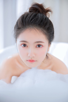 最美情侣免费视频播放